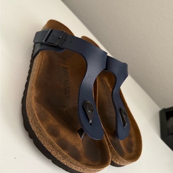 Birkenstock women’s Navy and Brown Sandals - Picture 2 of 6